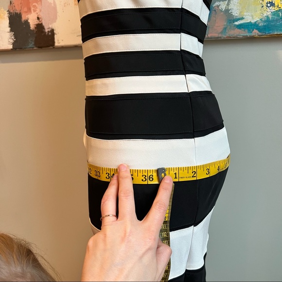 Chetta B Formal Gown, size 6 - Picture 7 of 11